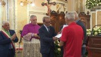 Omaggio floreale